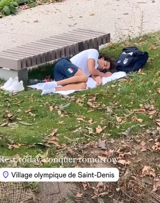 gold medallist sleeps in a park amid complaints about olympic village condi u30 0 90957600 1722837973