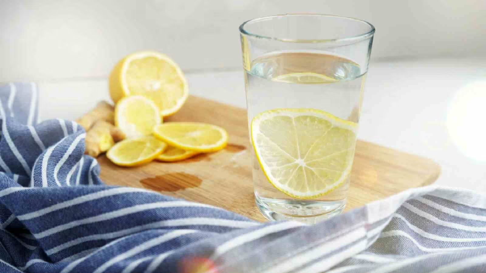 What Happens To Your Body When You Start Drinking Lemon Water Every Morning2