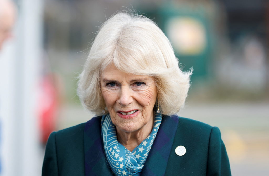 Queen backs plan to one day call son's wife “Queen Camilla” | PBS News  Weekend