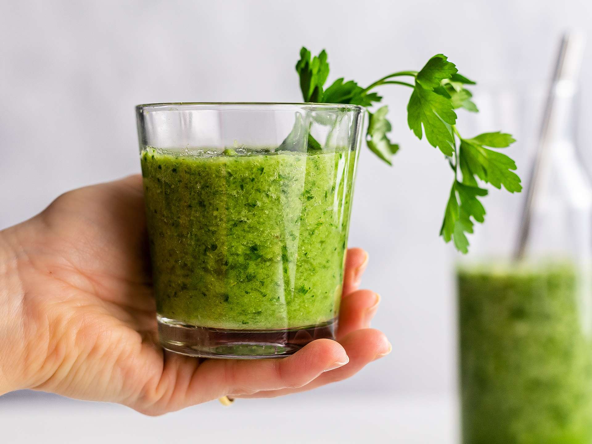 parsley smoothie recipe 78190e287d10cf85715419608a17ceb8 1920