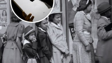 People are convinced old photo showing child holding iPad